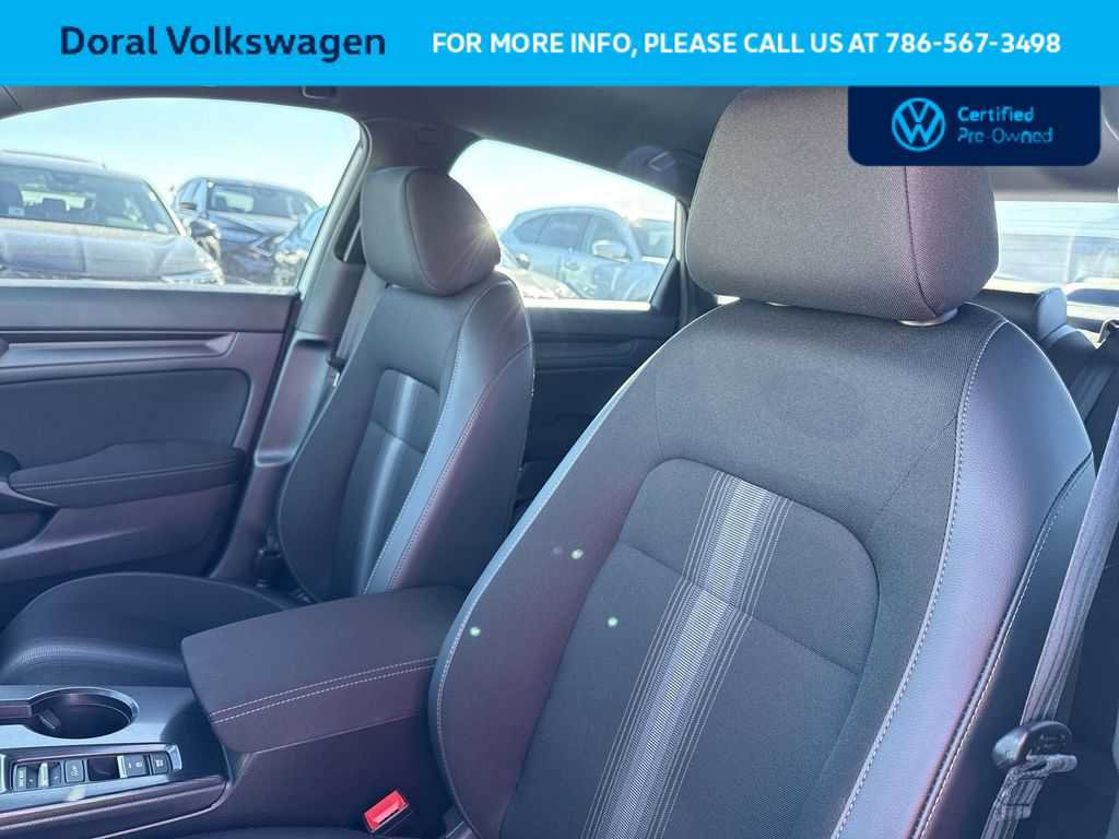 Used 2024 Honda Civic Sport image 14