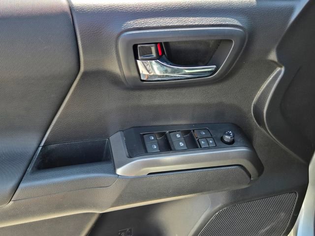 Used 2023 Toyota Tacoma TRD Off-Road w/ Advanced Technology Package image 24