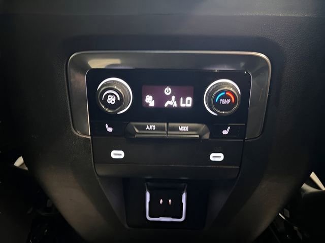 Used 2021 Chevrolet Tahoe High Country w/ Premium Package AWD/4WD image 11