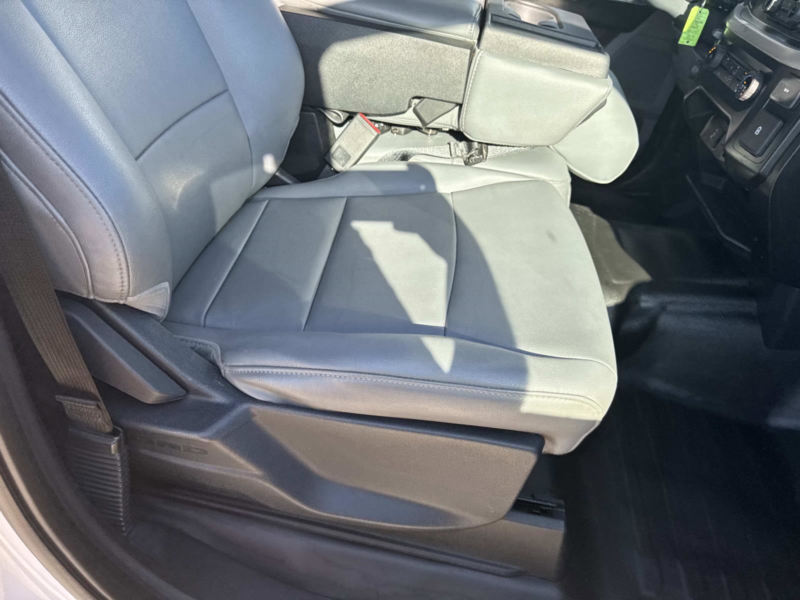 Used 2022 Ford F150 XL w/ Trailer Tow Package image 11