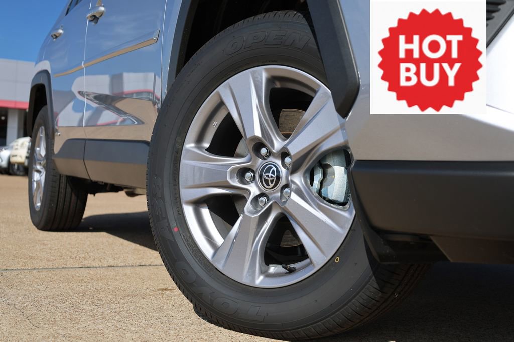 New 2025 Toyota RAV4 LE image 2