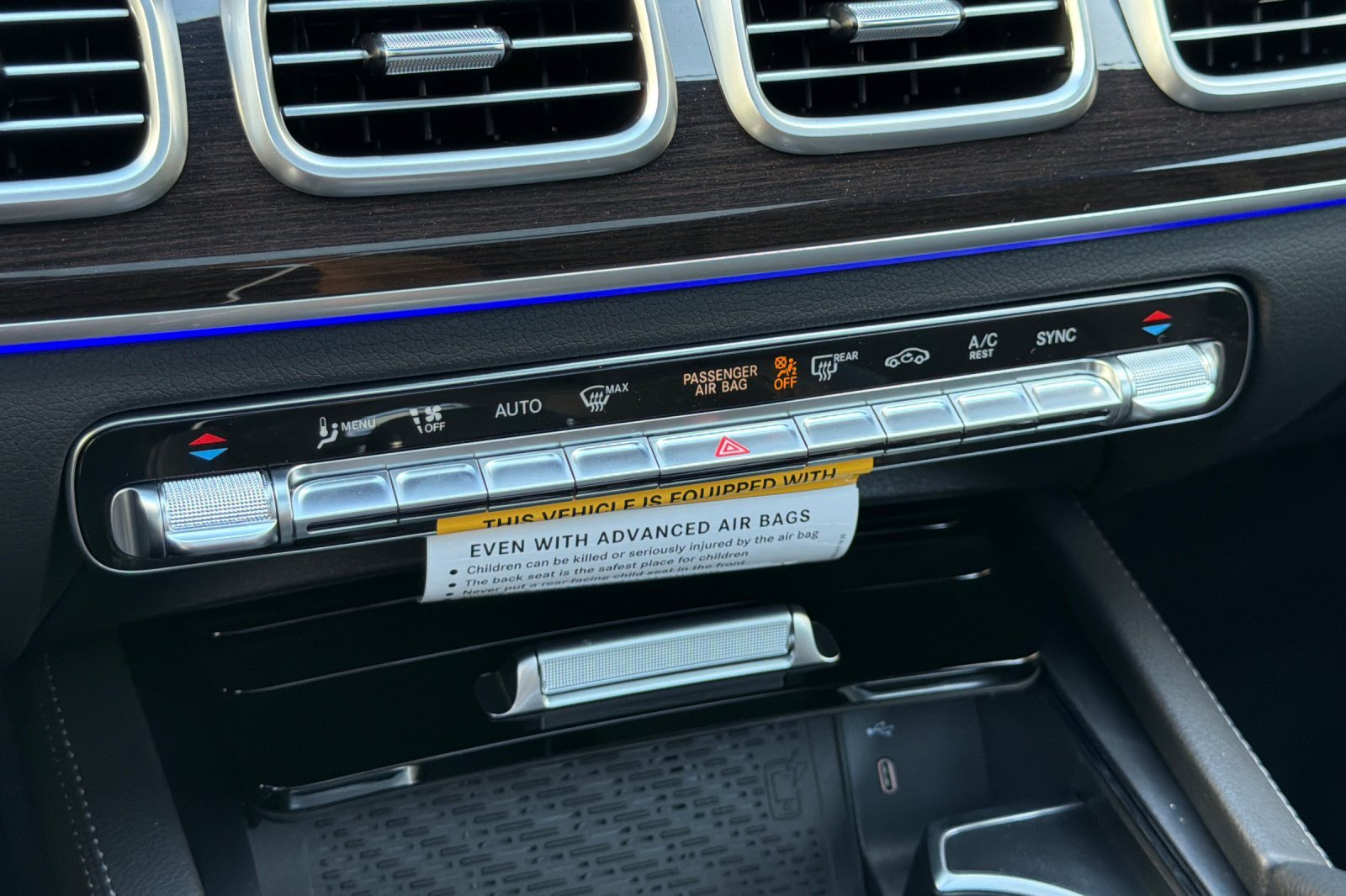 New 2026 Mercedes-Benz GLS 450 4MATIC image 21