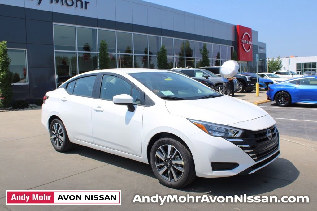 New 2025 Nissan Versa SV w/ Trunk Package