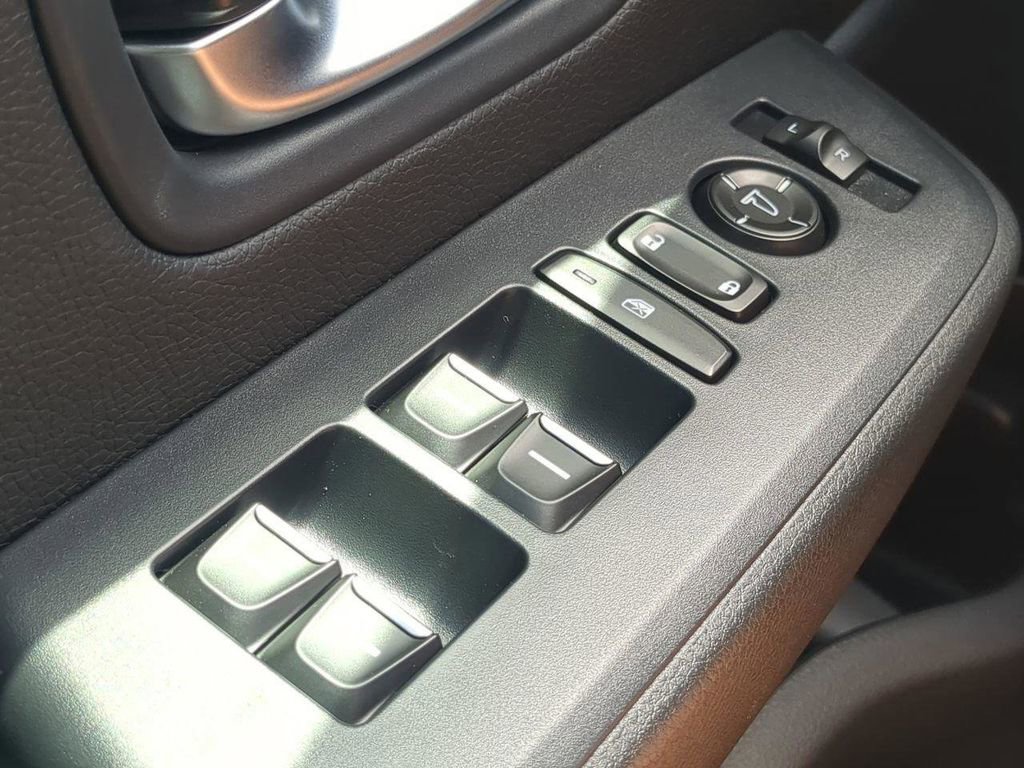 New 2026 Honda Pilot Sport image 20