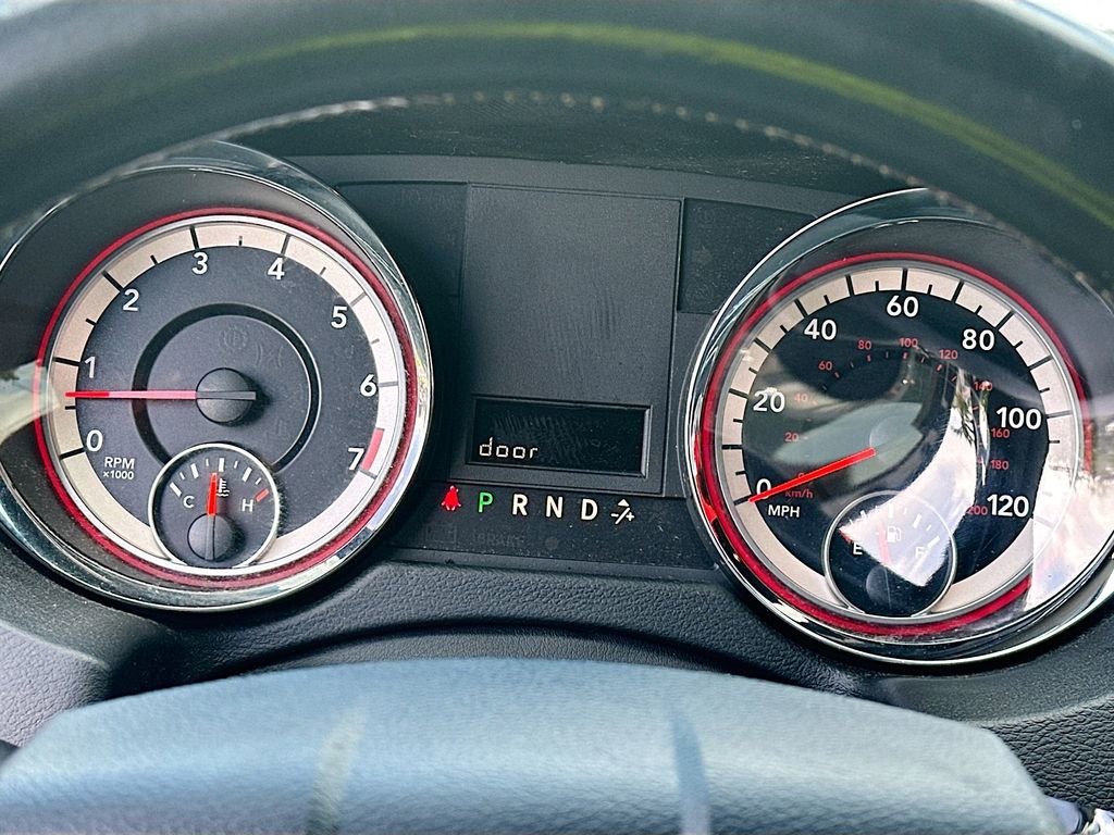 Used 2017 Dodge Grand Caravan SXT w/ Blacktop Package image 12