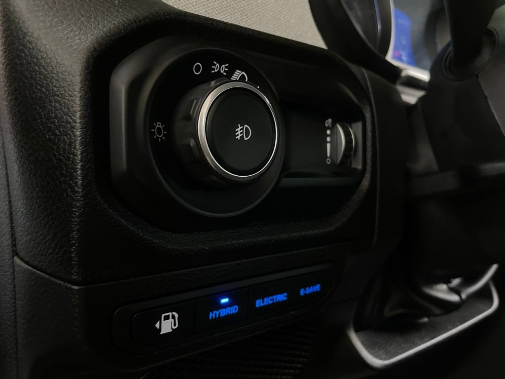 Used 2024 Jeep Wrangler Unlimited AWD/4WD image 23