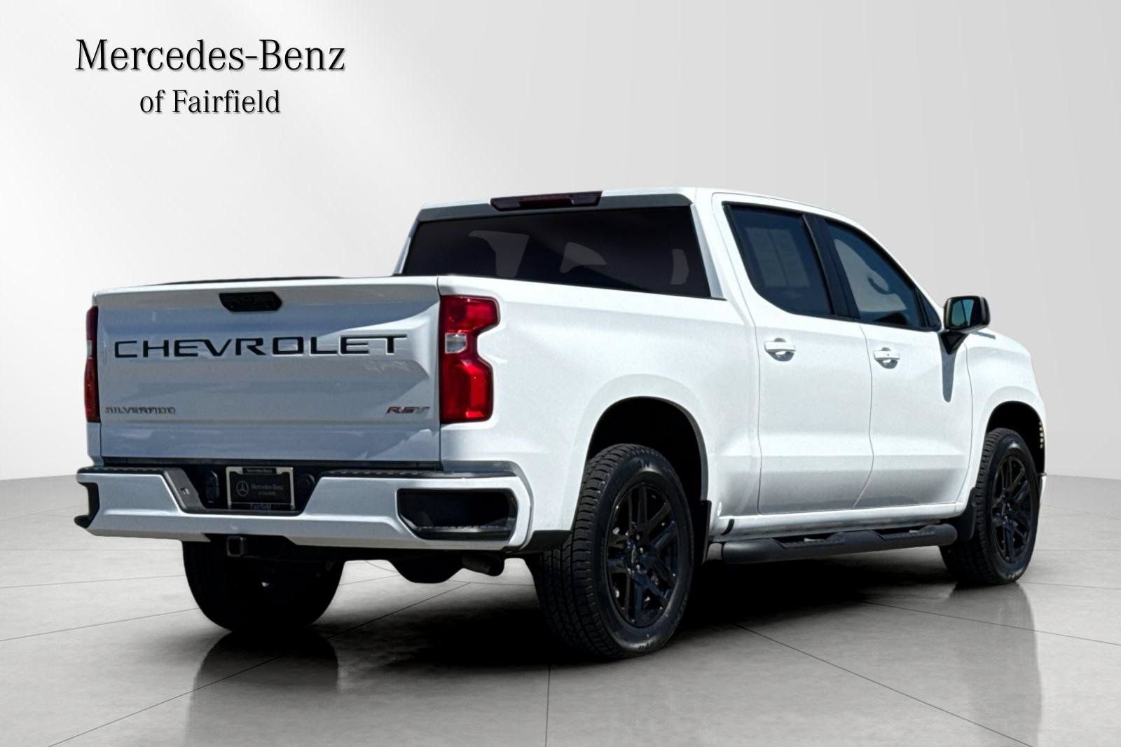 Used 2023 Chevrolet Silverado 1500 RST w/ Protection Package RWD image 2