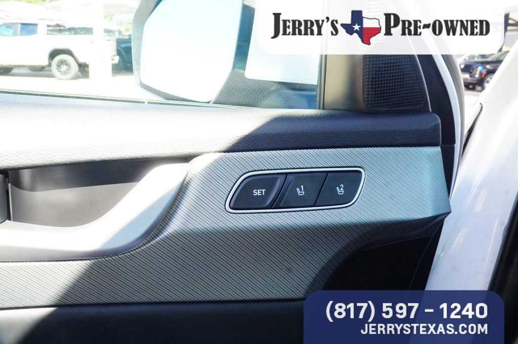 Used 2023 Hyundai Palisade SEL w/ Premium Package AWD/4WD image 18