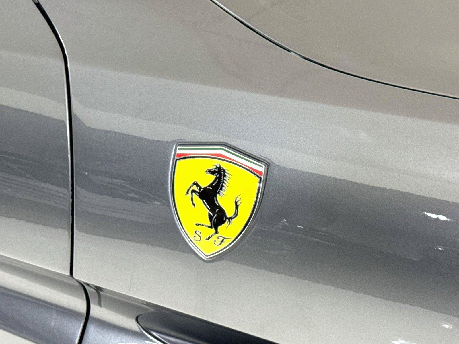 Used 2019 Ferrari Portofino RWD image 33