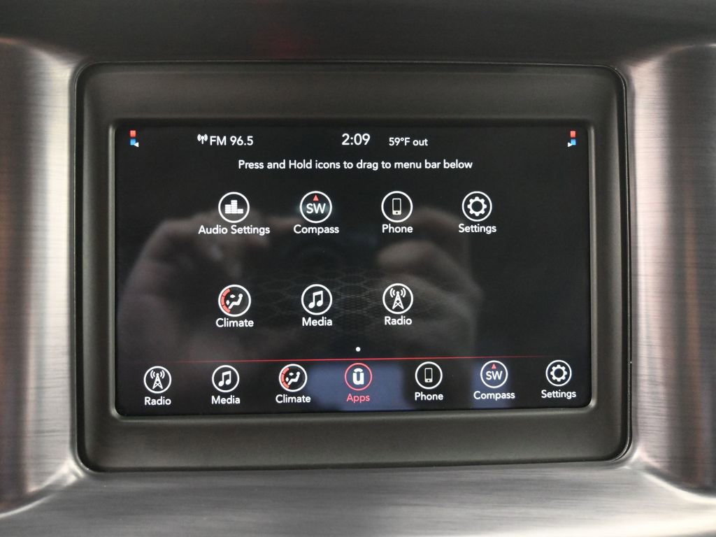 Used 2018 Dodge Charger SXT image 10