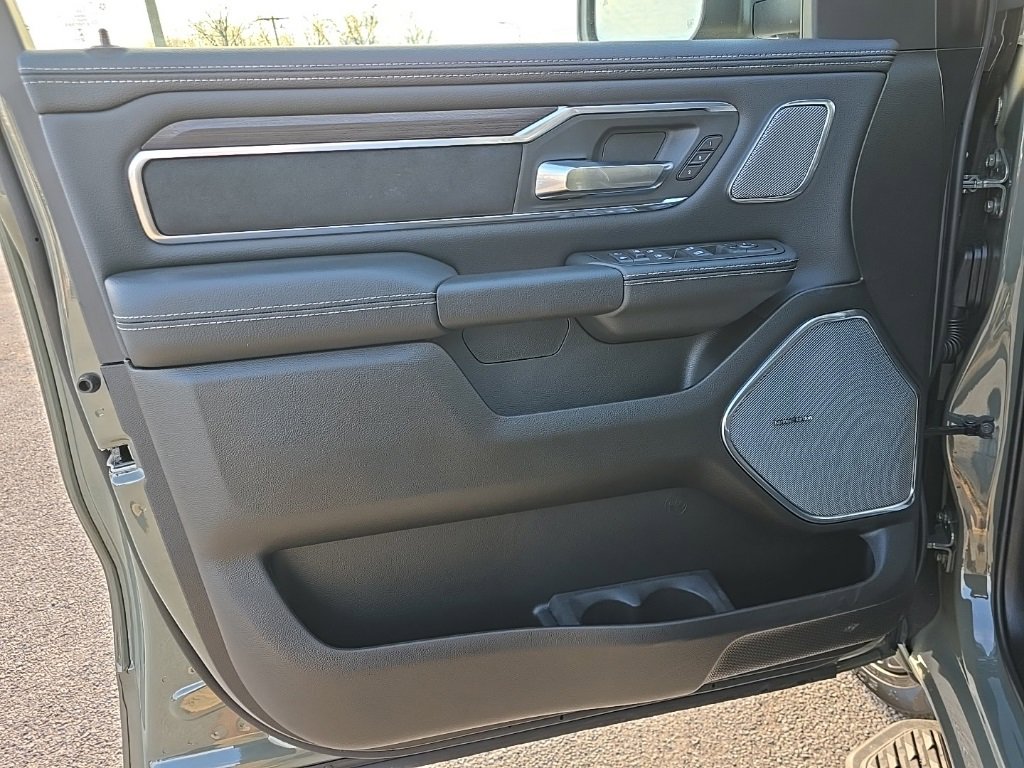 New 2026 RAM 1500 Laramie w/ Night Edition image 16