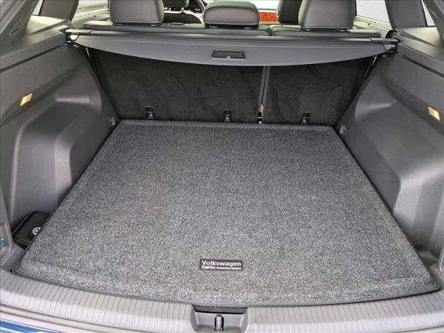 Used 2020 Volkswagen Atlas Cross Sport SEL Premium image 6