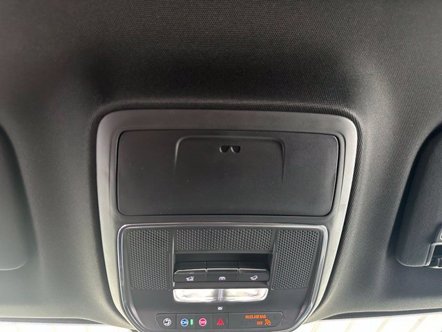 New 2026 Buick Enclave Avenir w/ Super Cruise Package FWD image 26