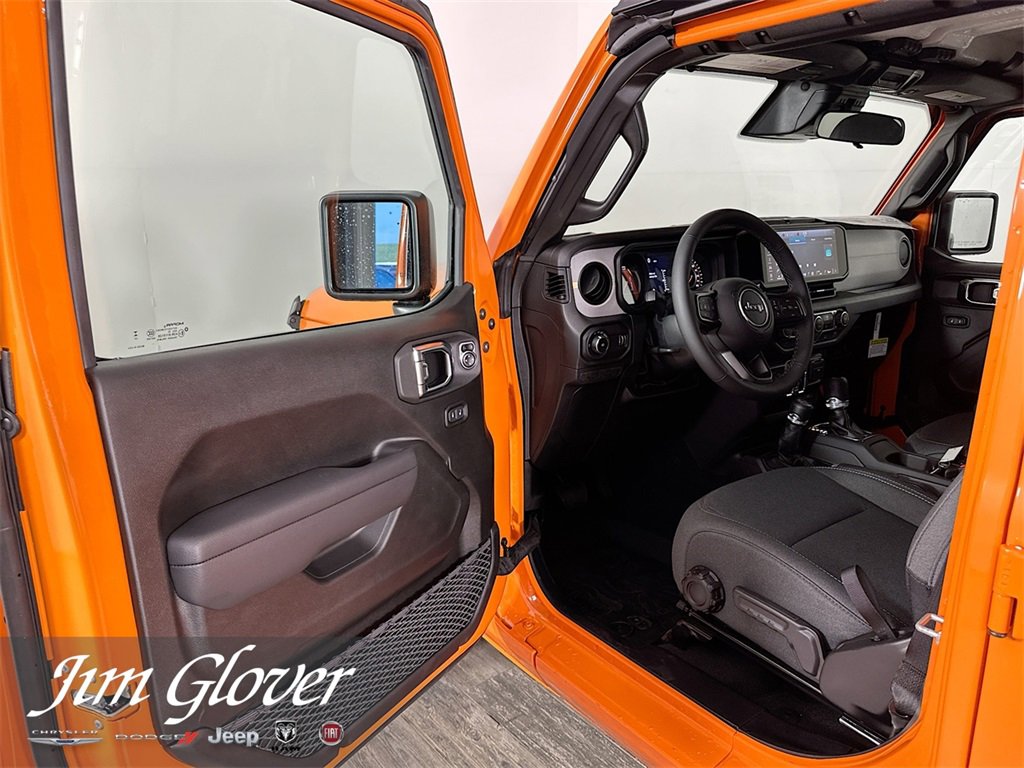 New 2025 Jeep Wrangler Sport S image 24