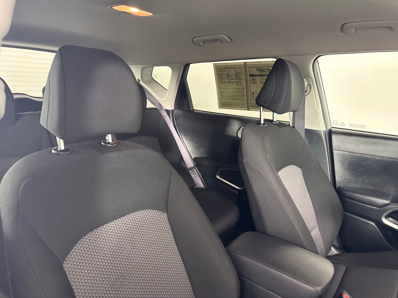 Used 2024 Kia Soul LX w/ Option Group 015 image 29