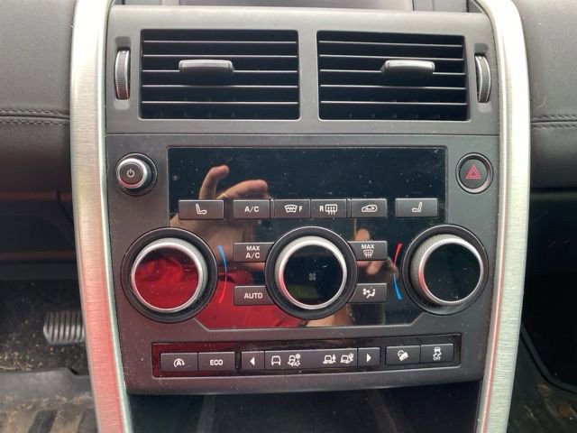 Used 2017 Land Rover Discovery Sport HSE image 15