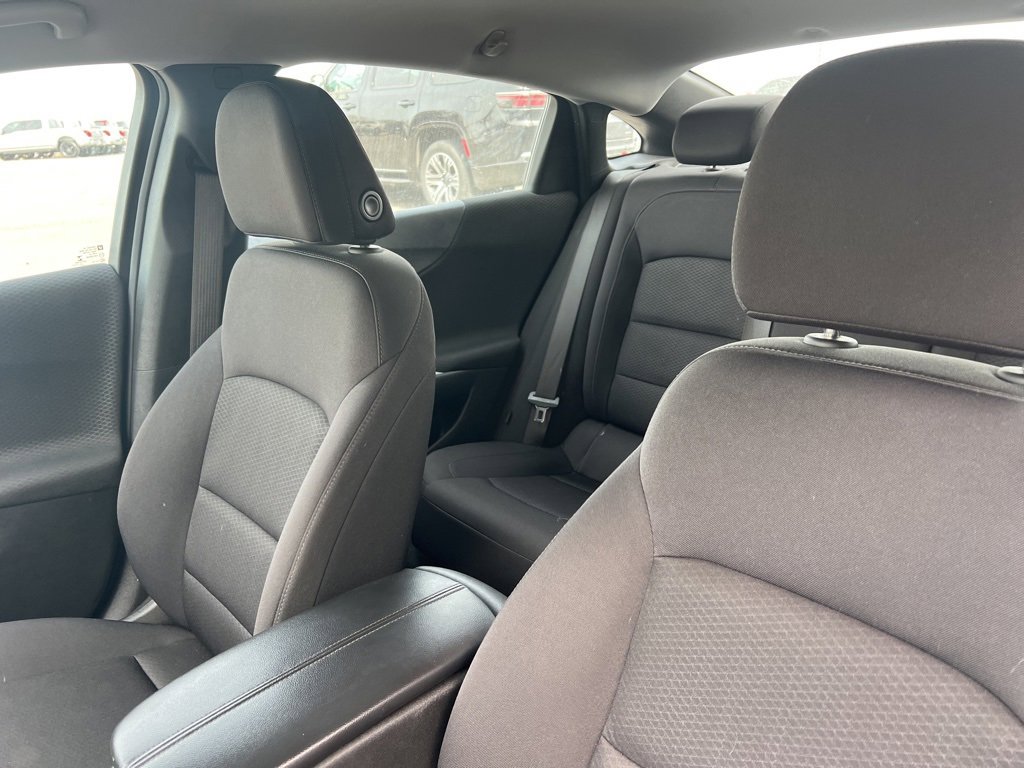 Used 2024 Chevrolet Malibu LT image 13