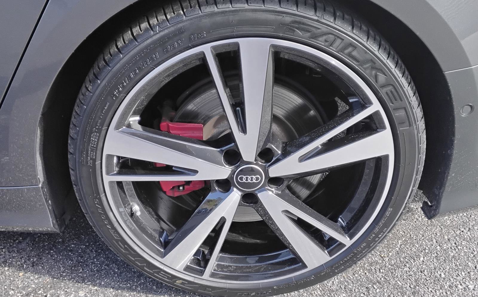 Used 2023 Audi S6 Premium Plus w/ Premium Plus Package image 12