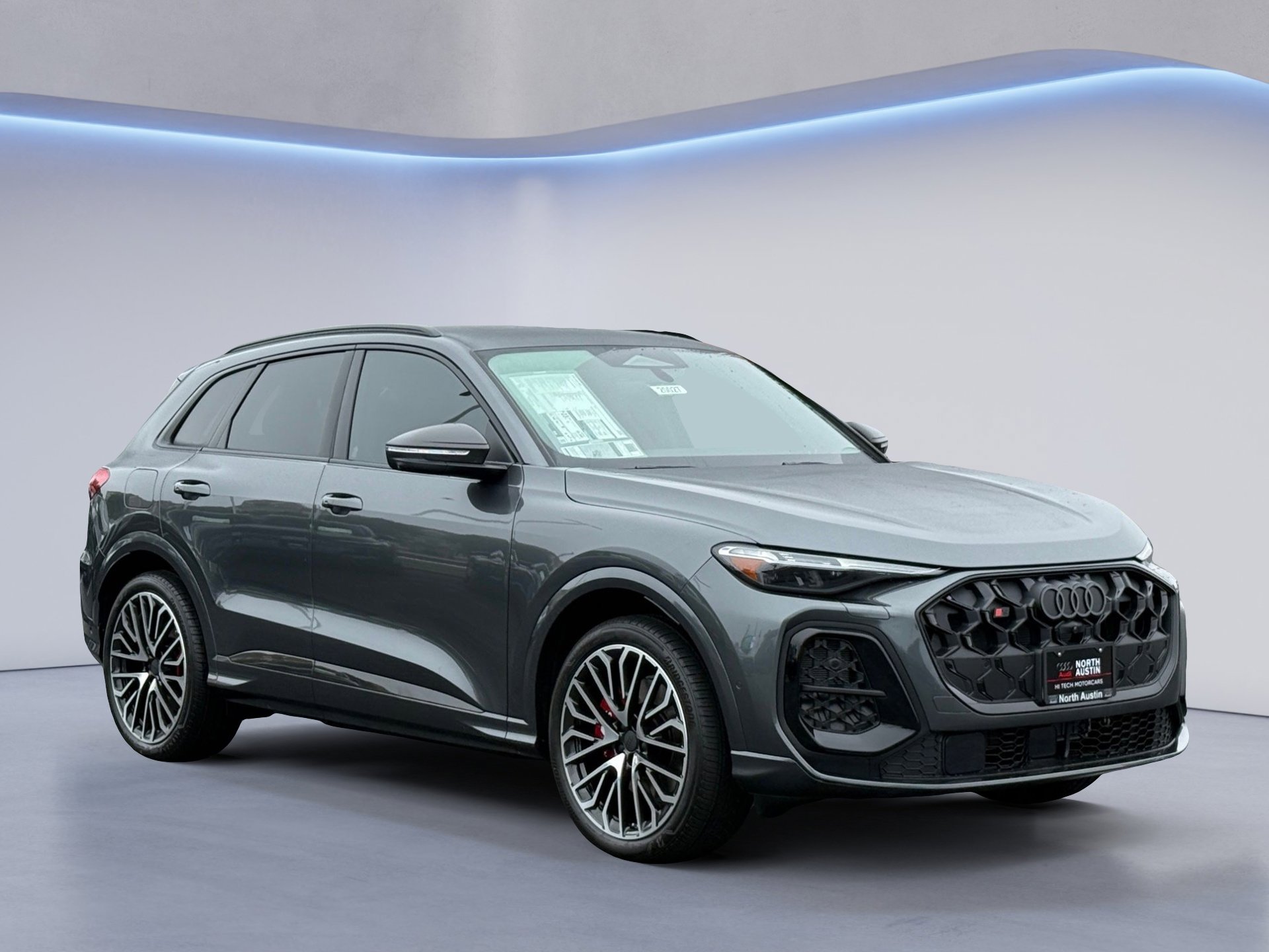 New 2026 Audi SQ5 Prestige AWD/4WD image 4