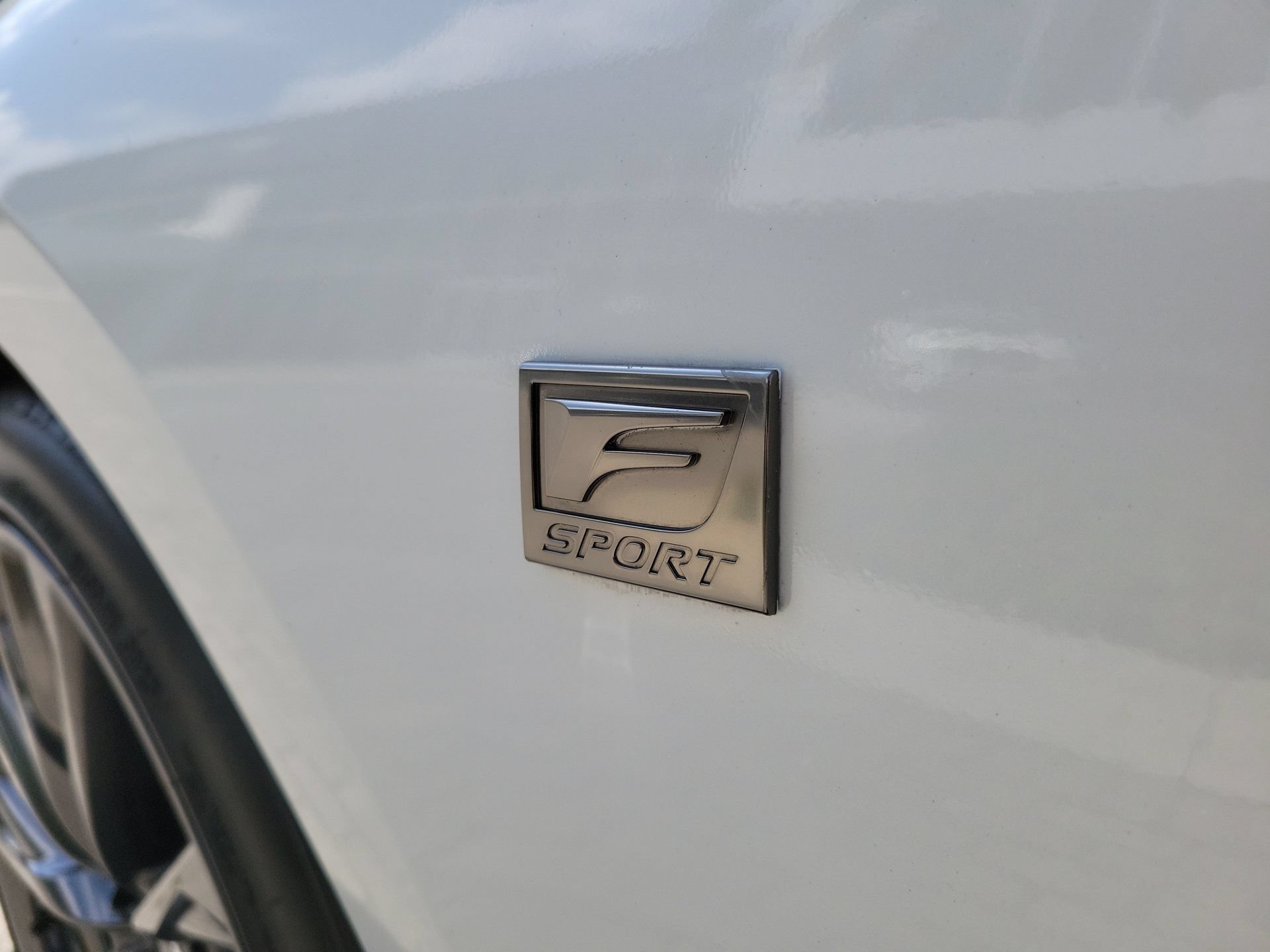 Used 2025 Lexus IS 350 F Sport w/ Accessory Package 2 RWD image 9