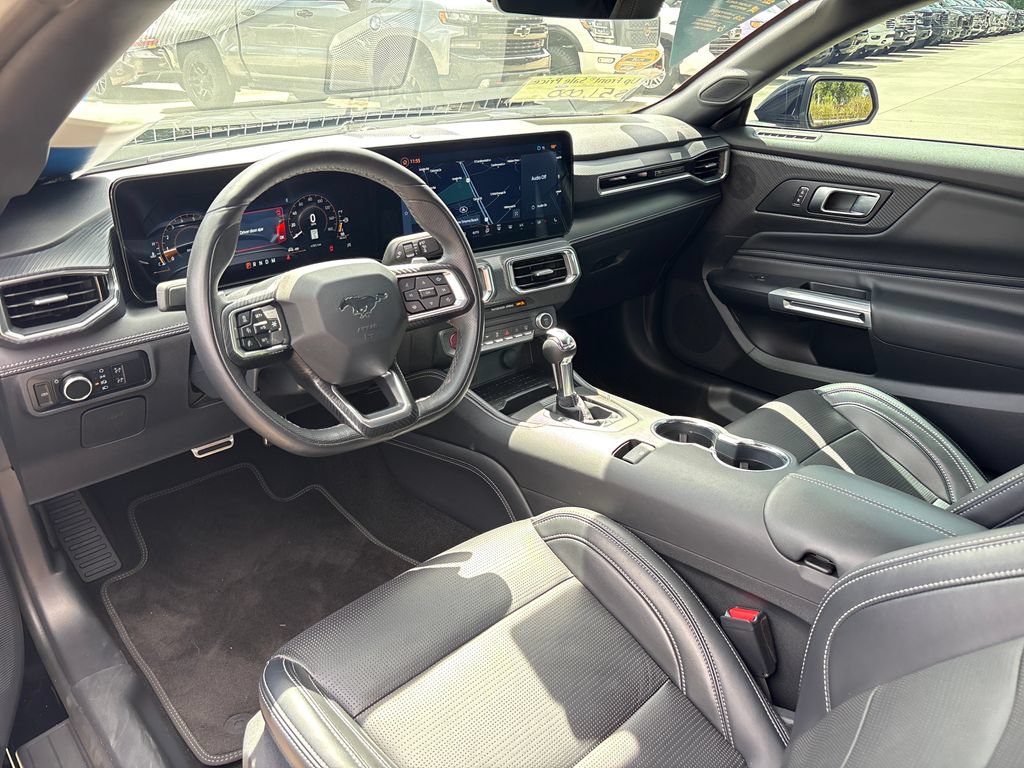 Used 2024 Ford Mustang GT Premium RWD image 6