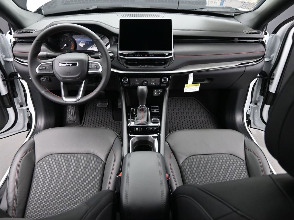 New 2026 Jeep Compass Trailhawk image 23