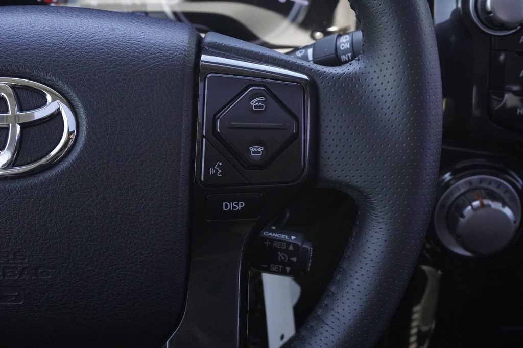 Used 2015 Toyota 4Runner Trail Premium AWD/4WD image 13