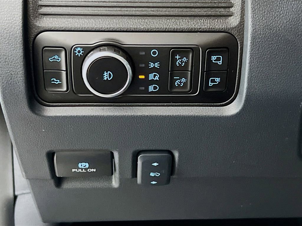 New 2026 Ford F350 Platinum image 19