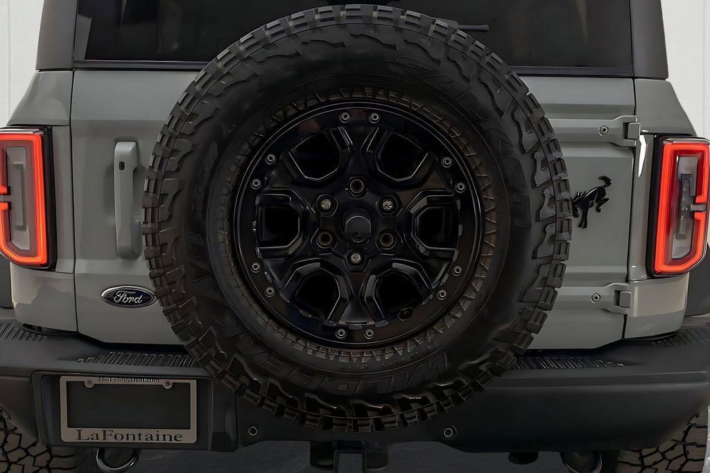 Used 2021 Ford Bronco First Edition image 10