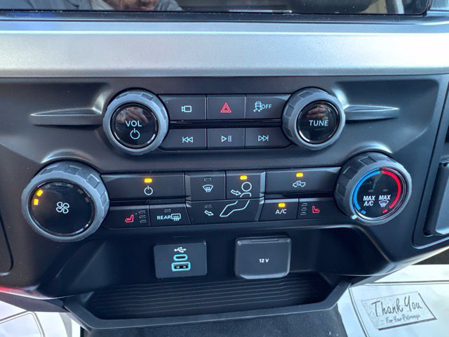 New 2026 Ford F250 XLT w/ XLT Premium Package AWD/4WD image 26