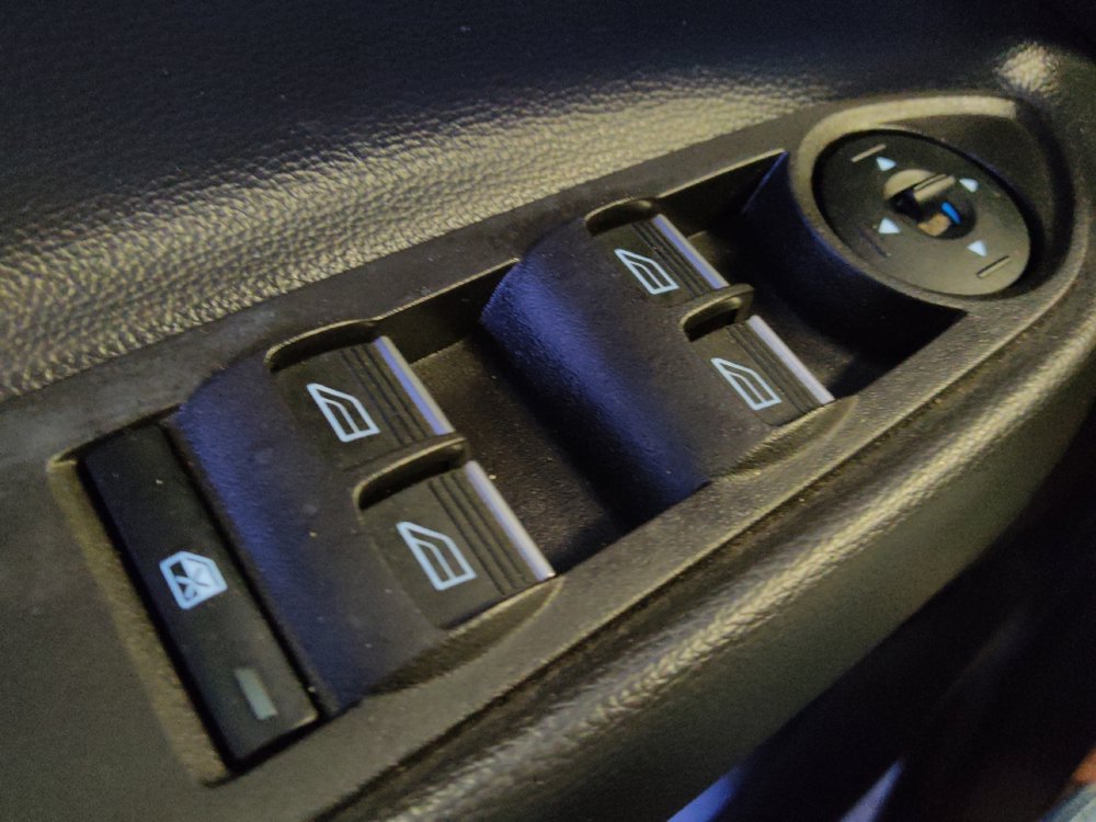 Used 2019 Ford Escape SE AWD/4WD image 27