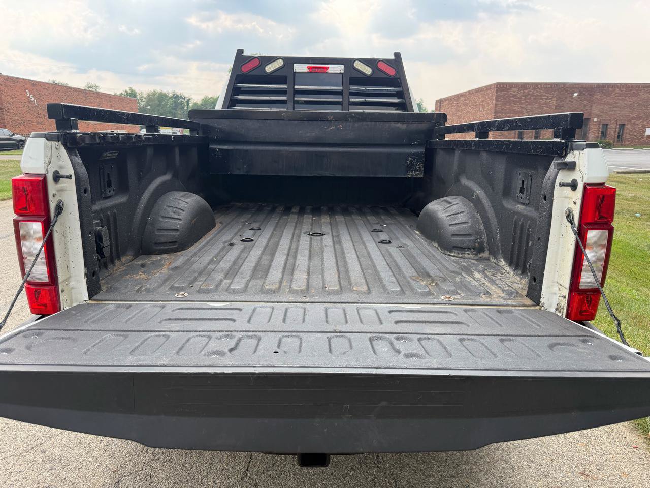 Used 2022 Ford F350 XLT w/ XLT Value Package AWD/4WD image 40