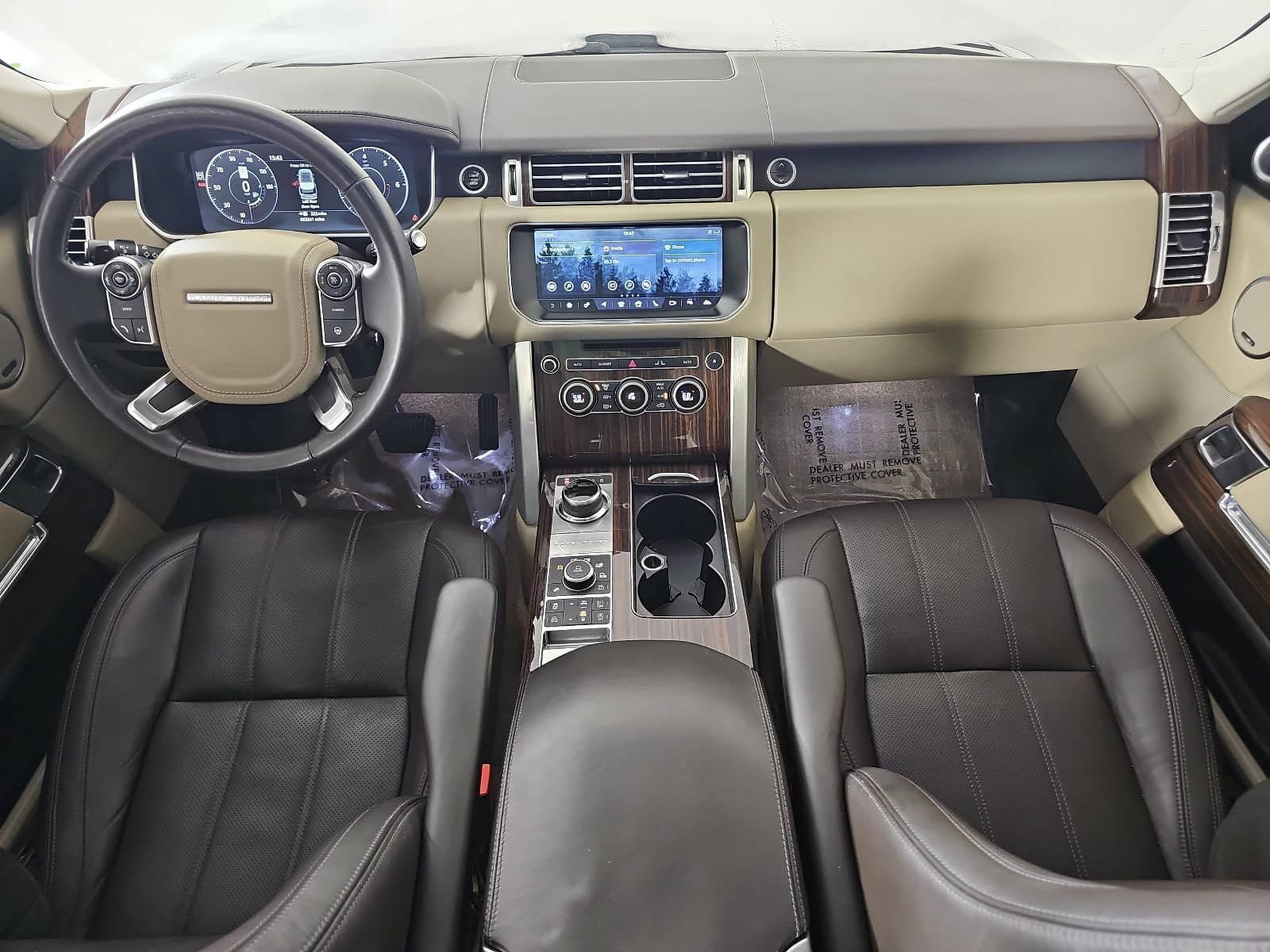Used 2017 Land Rover Range Rover HSE AWD/4WD image 11