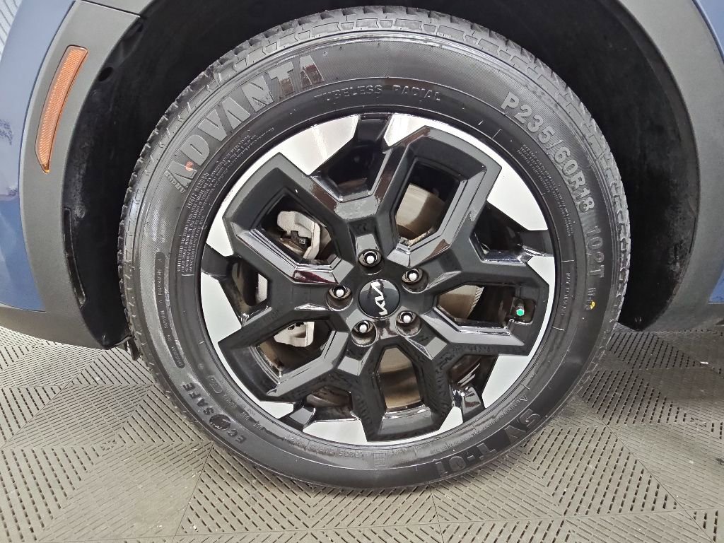 Used 2024 Kia Sorento S w/ Panoramic Sunroof Package FWD image 42