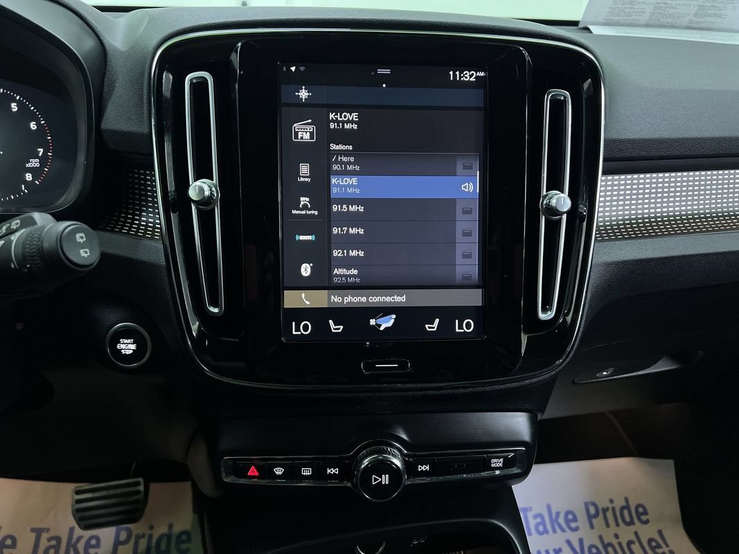 Used 2019 Volvo XC40 T5 R-Design AWD/4WD image 21