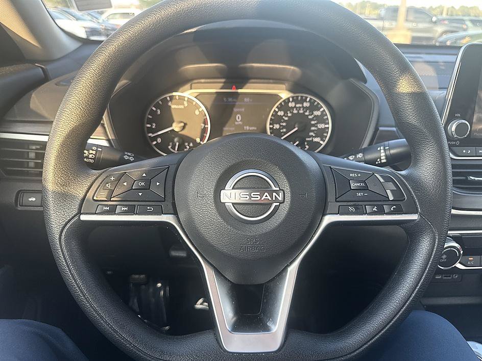 Certified 2023 Nissan Altima 2.5 SV FWD image 23