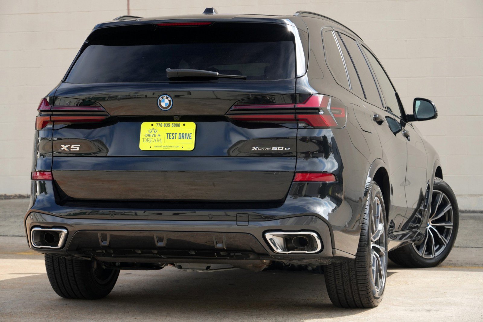 Used 2026 BMW X5 xDrive50e w/ Executive Package AWD/4WD image 5
