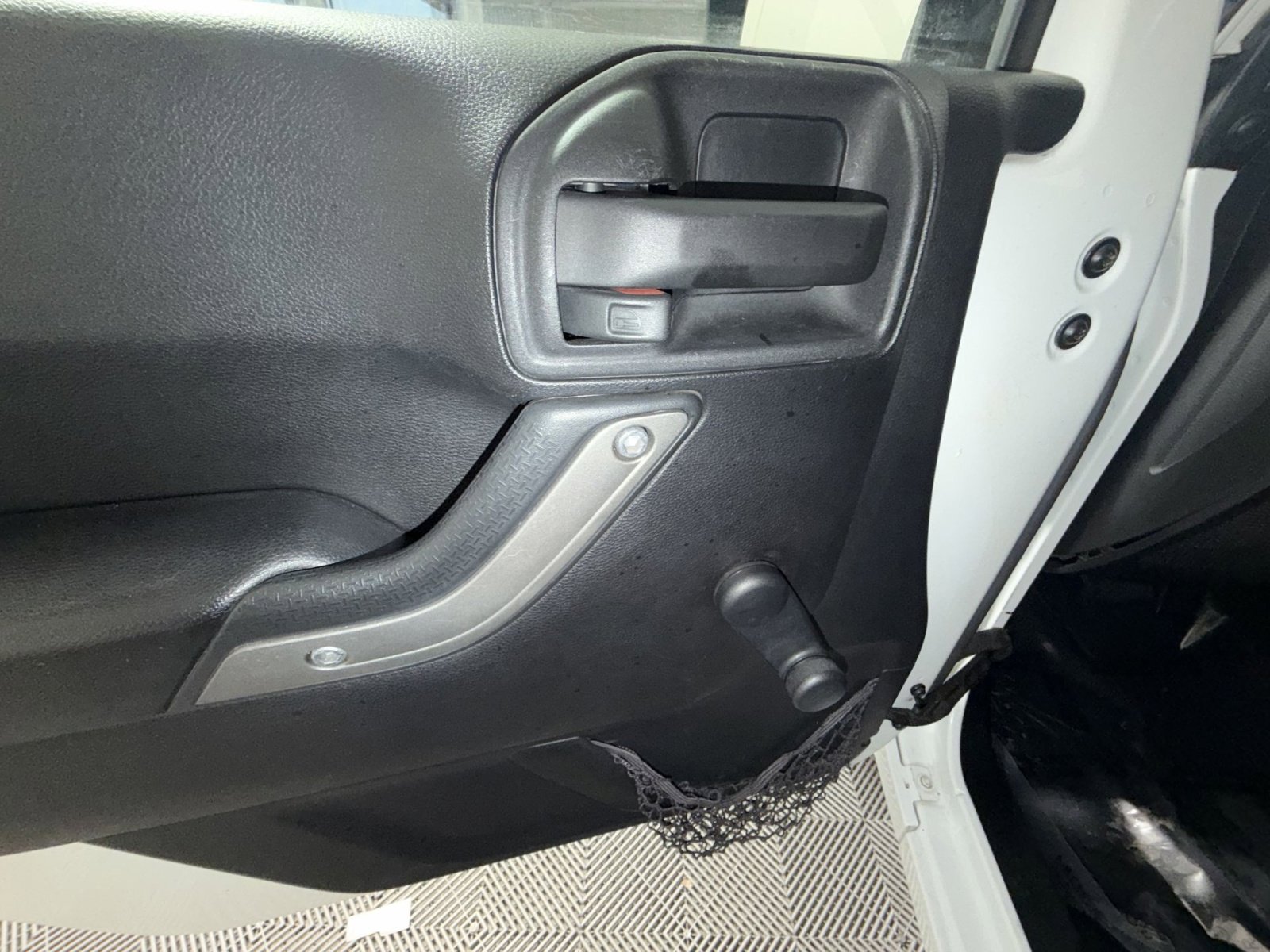 Used 2016 Jeep Wrangler Sport w/ Connectivity Group image 15