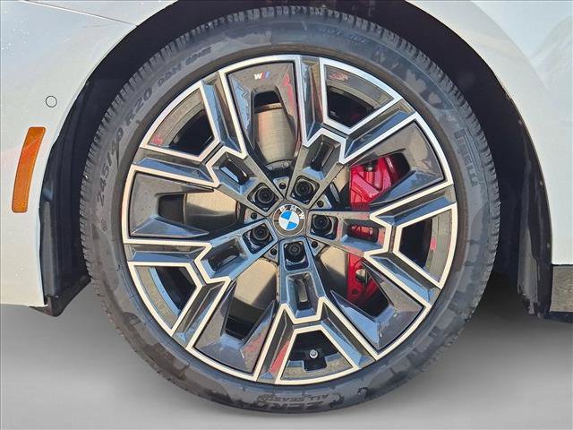 Used 2026 BMW 540i xDrive AWD/4WD image 15
