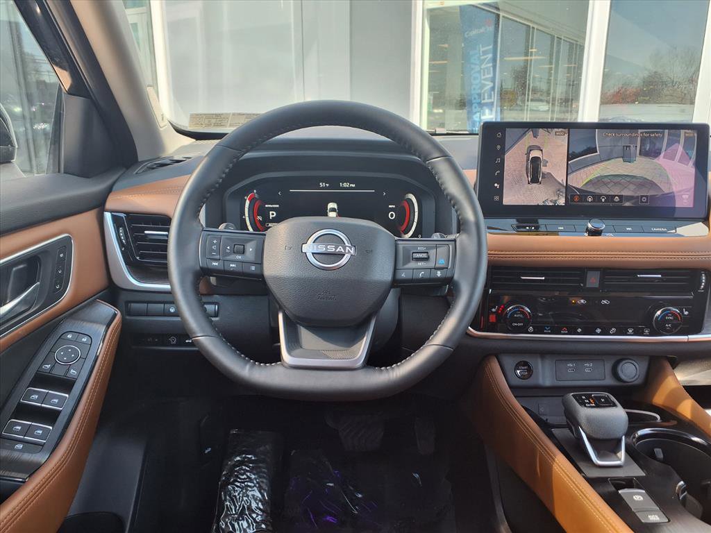 Certified 2025 Nissan Rogue Platinum w/ Platinum Premium Package image 15