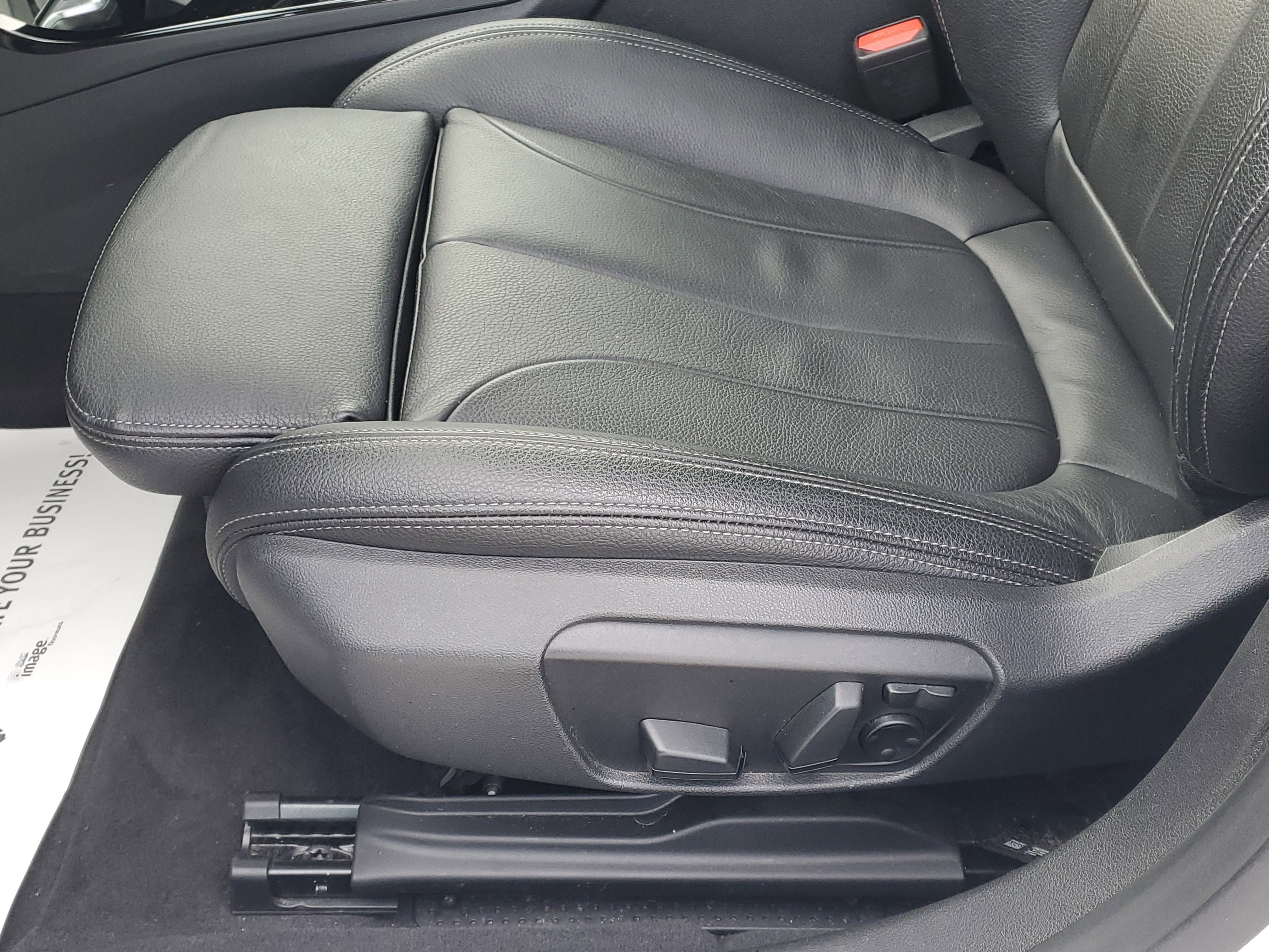 Used 2022 BMW M235i xDrive Gran Coupe image 9