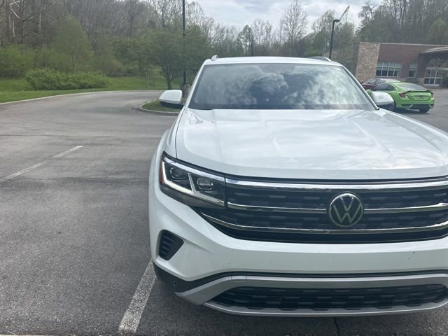 Used 2022 Volkswagen Atlas Cross Sport SE image 8