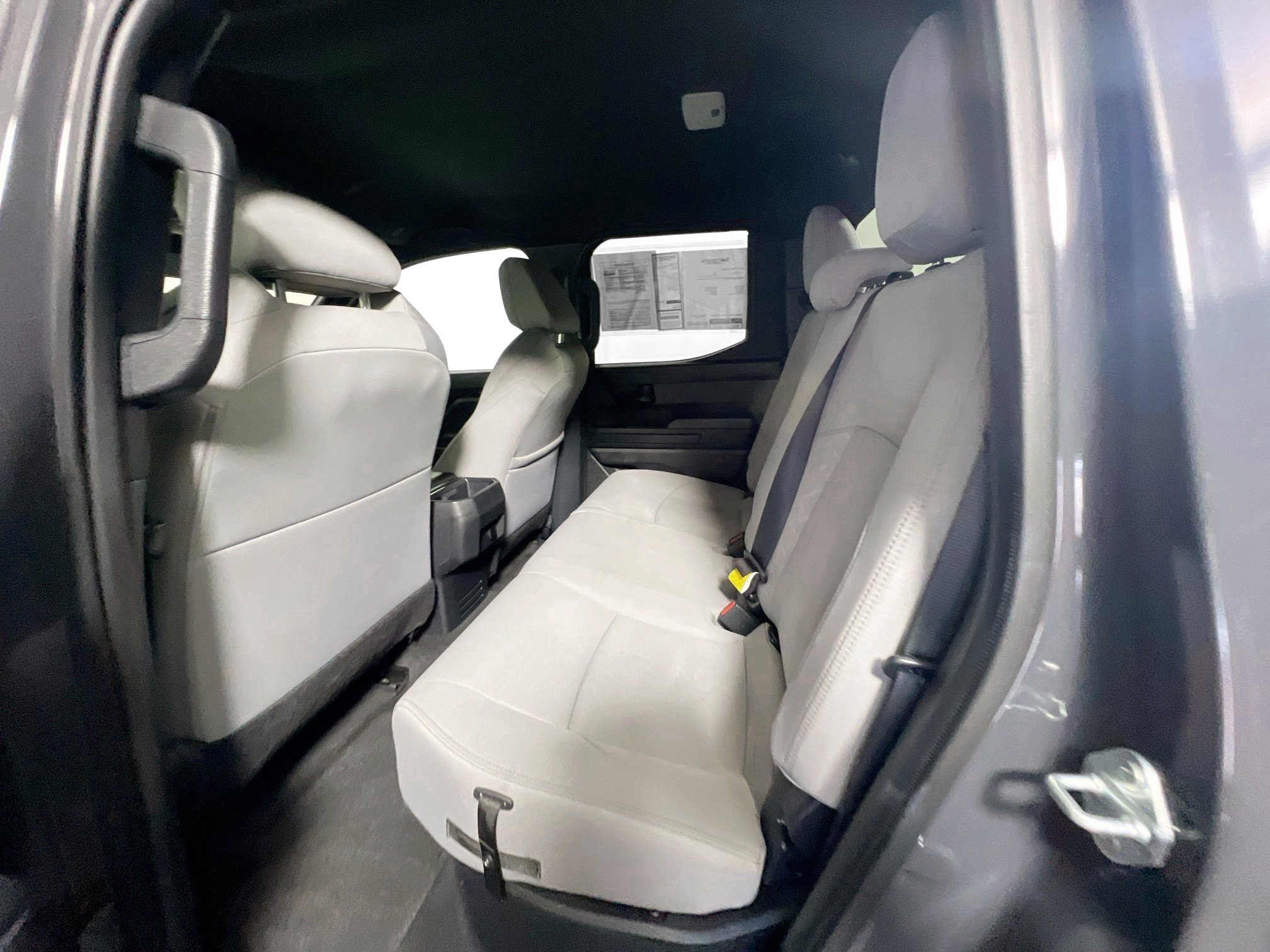 Used 2024 Toyota Tacoma SR5 RWD image 28