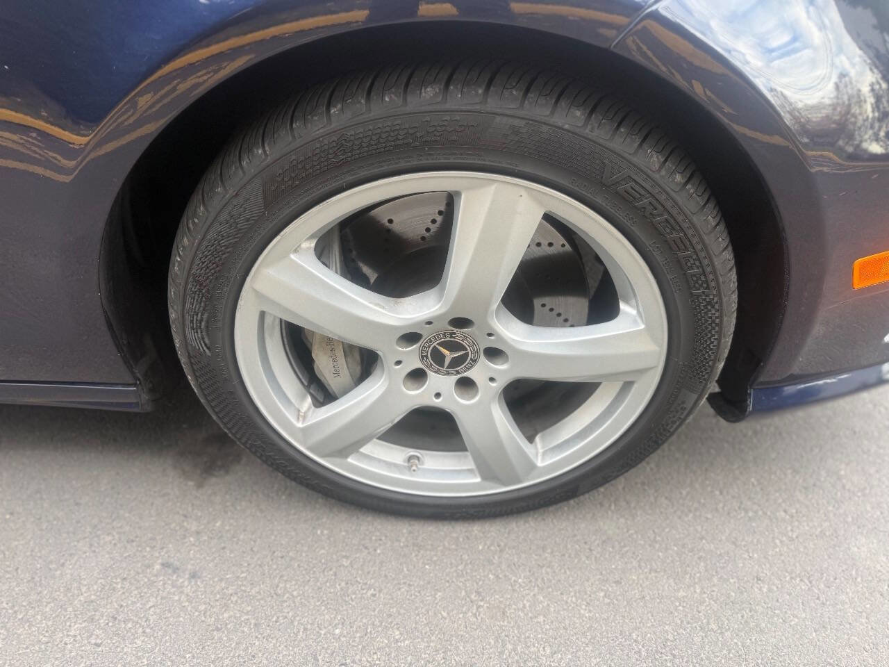 Used 2012 Mercedes-Benz CLS 550 4MATIC image 16