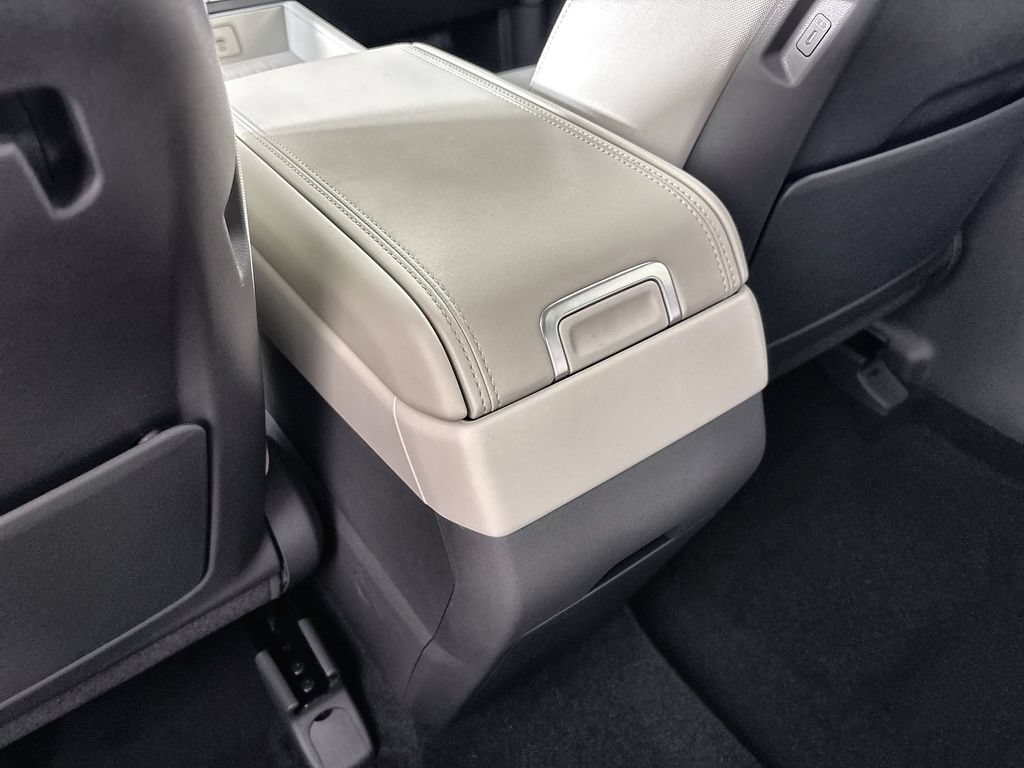 New 2026 Hyundai Santa Fe SE FWD image 22