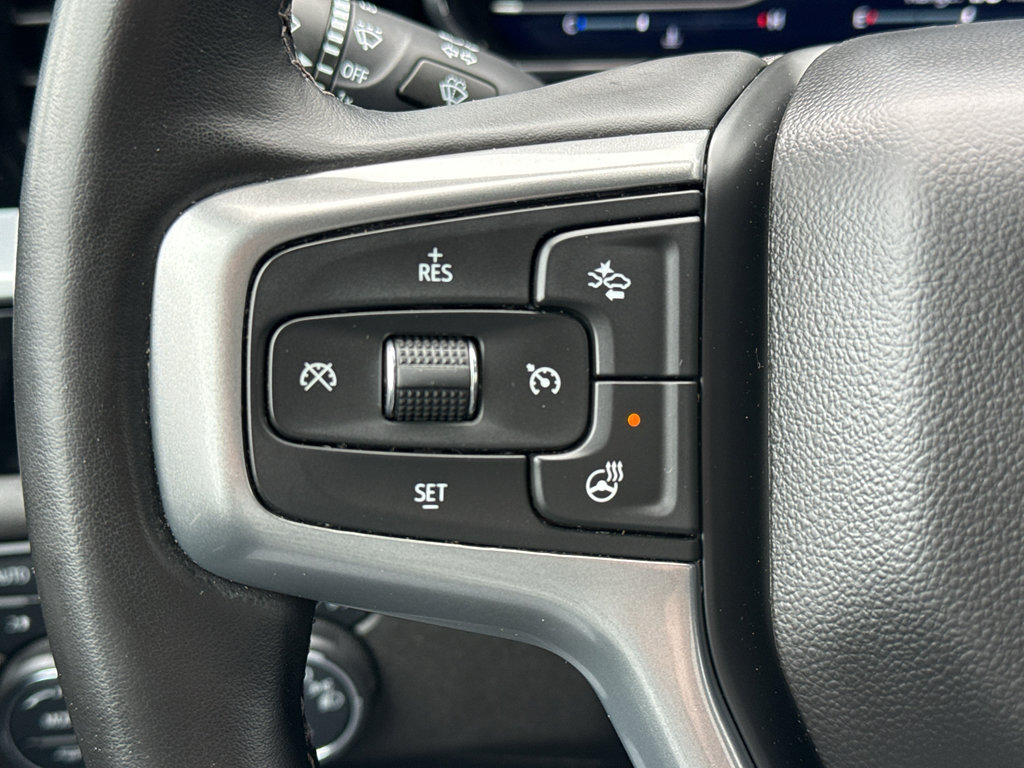 Used 2024 Chevrolet Silverado 1500 LT AWD/4WD image 28