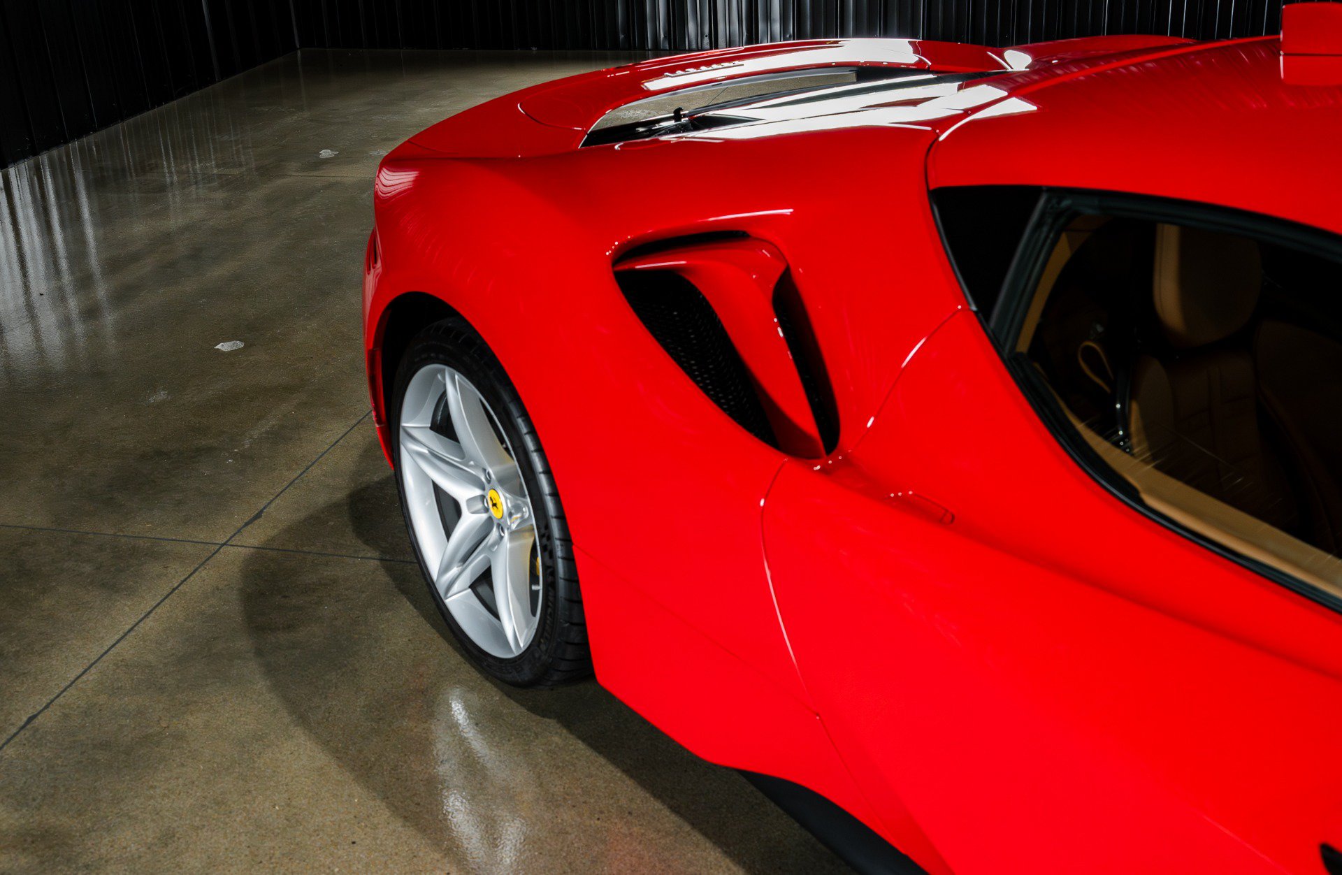 Used 2023 Ferrari SF90 Stradale AWD/4WD image 19