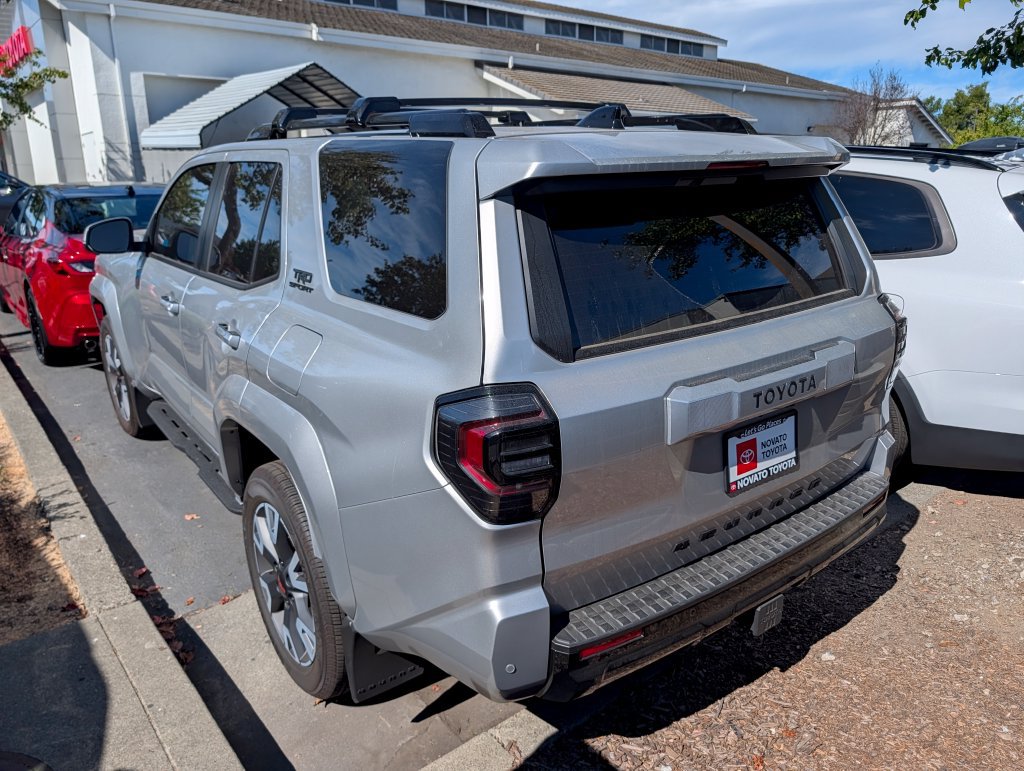 Used 2026 Toyota 4Runner TRD Sport Premium AWD/4WD image 2