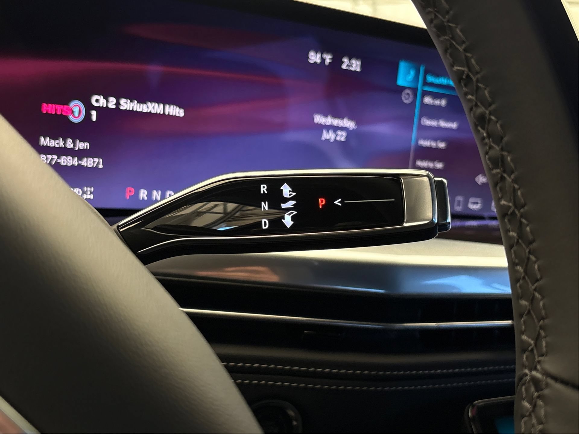 New 2026 Cadillac Escalade ESV Luxury AWD/4WD image 29