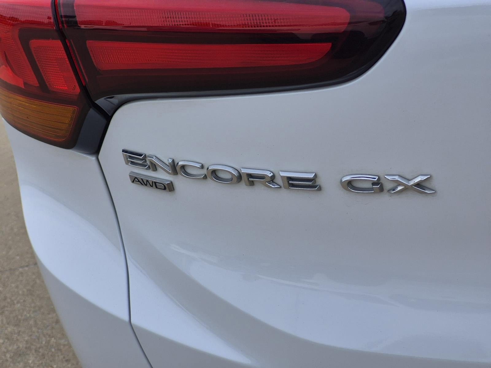 Certified 2020 Buick Encore GX Select w/ Advanced Technology Package AWD/4WD image 8